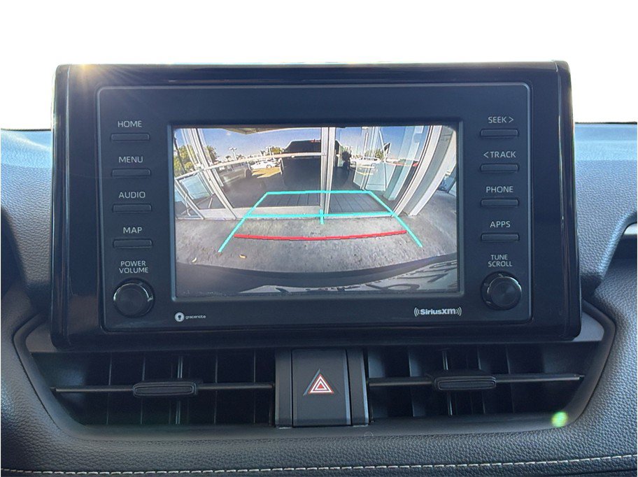 Used 2021 Toyota RAV4 XLE AWD/4WD image 13