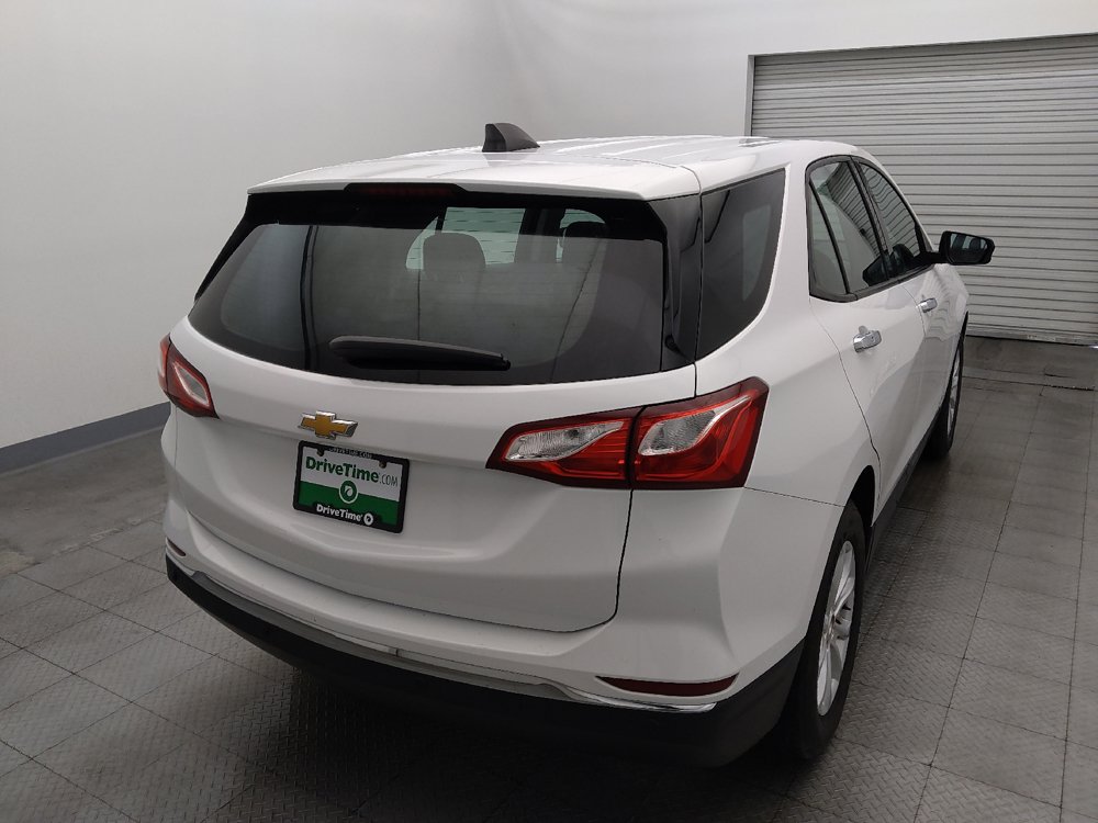 Used 2018 Chevrolet Equinox LS FWD image 7
