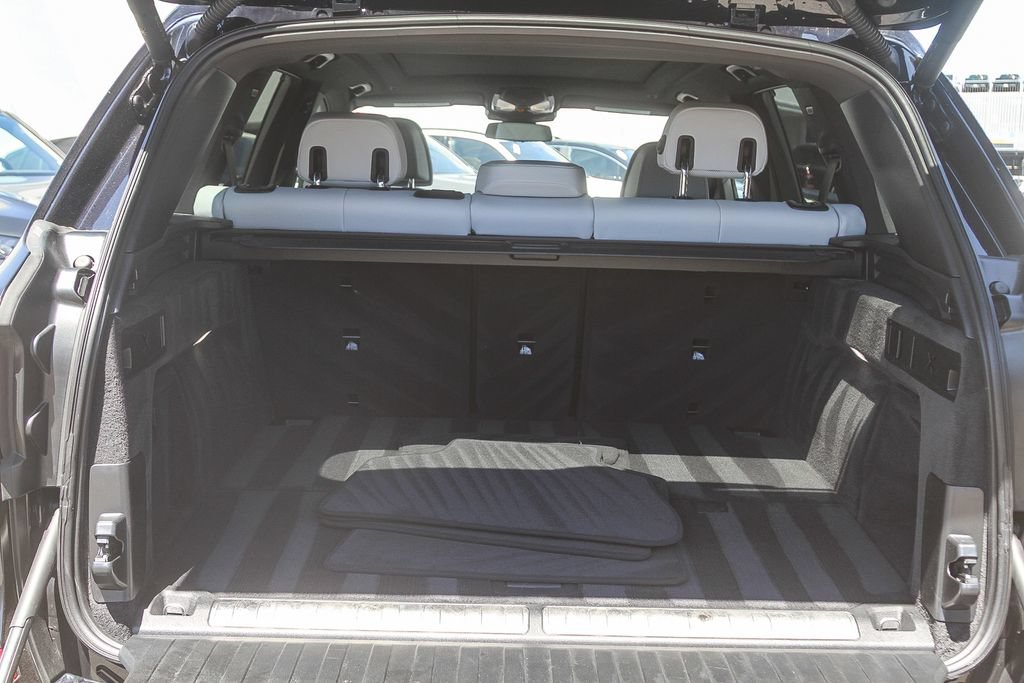 Used 2024 BMW X5 xDrive50e w/ M Sport Package AWD/4WD image 22