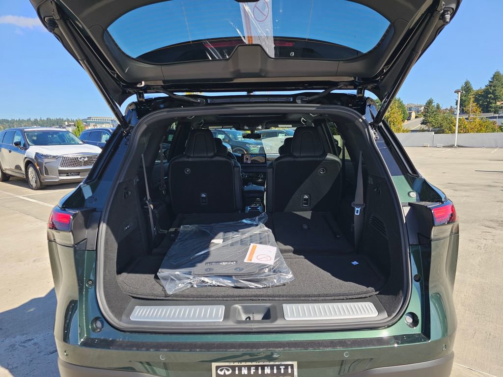 New 2026 INFINITI QX60 Autograph image 17