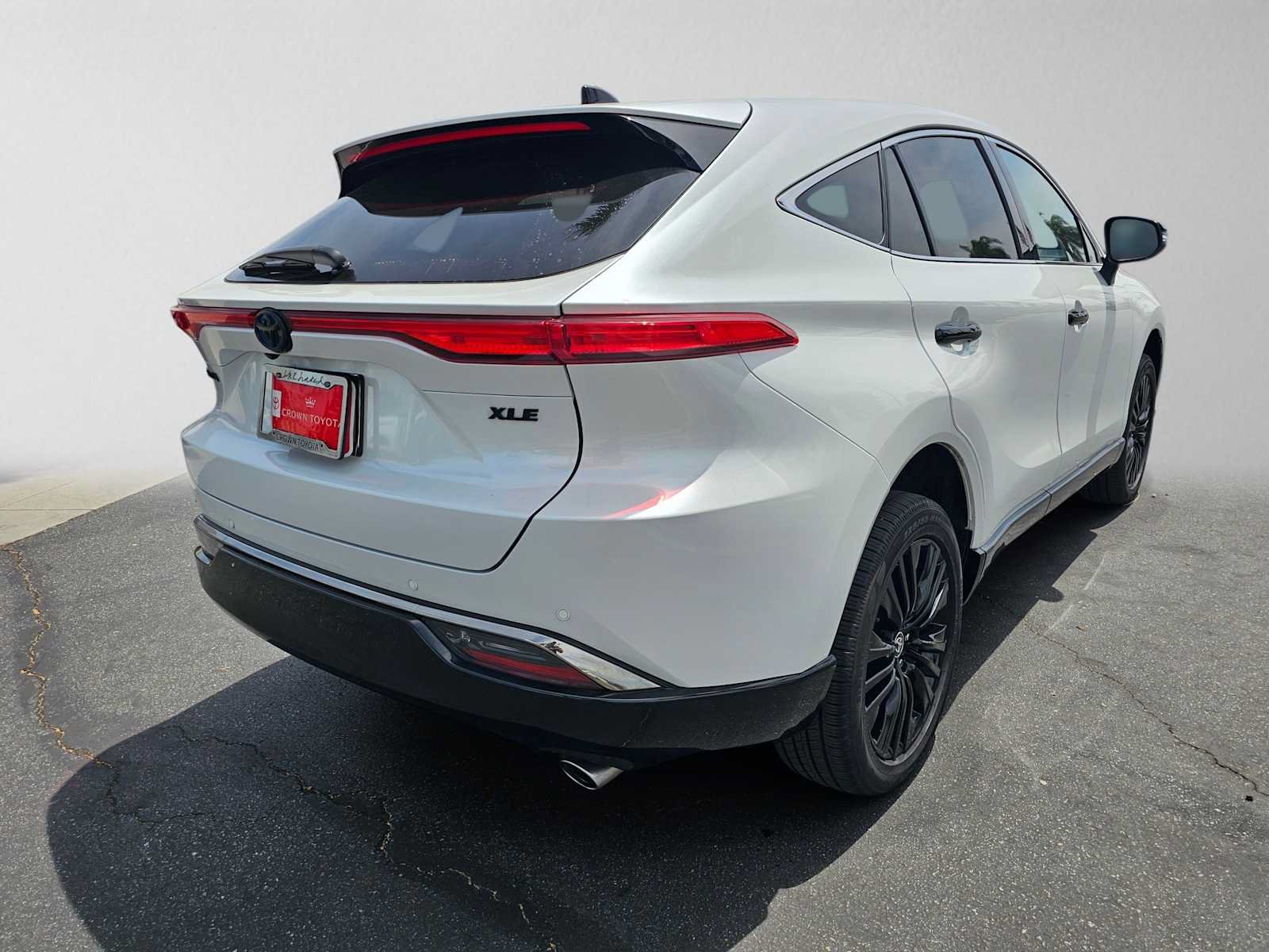 Certified 2024 Toyota Venza Nightshade AWD/4WD image 3