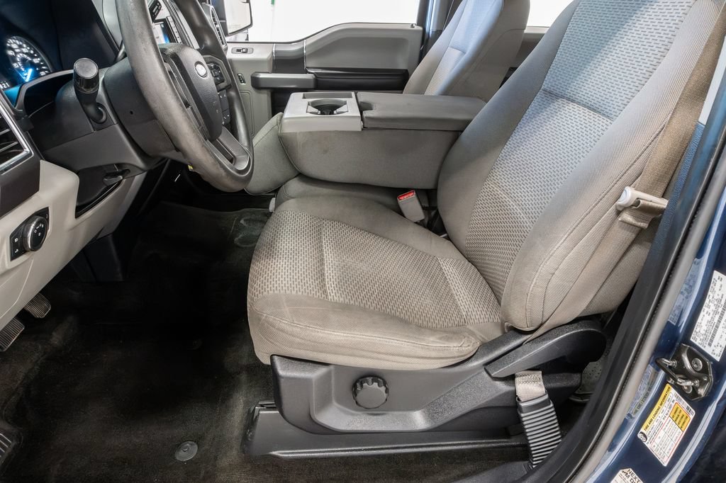 Used 2015 Ford F150 XLT AWD/4WD image 10