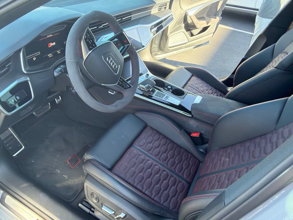 Used 2024 Audi RS 6 performance AWD/4WD image 9