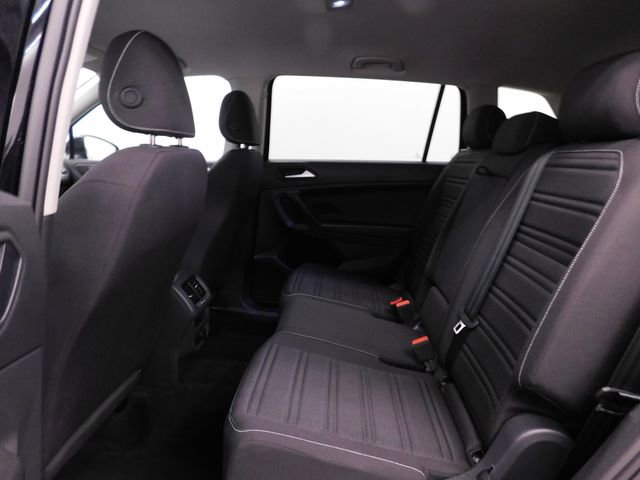 Used 2024 Volkswagen Tiguan S image 24