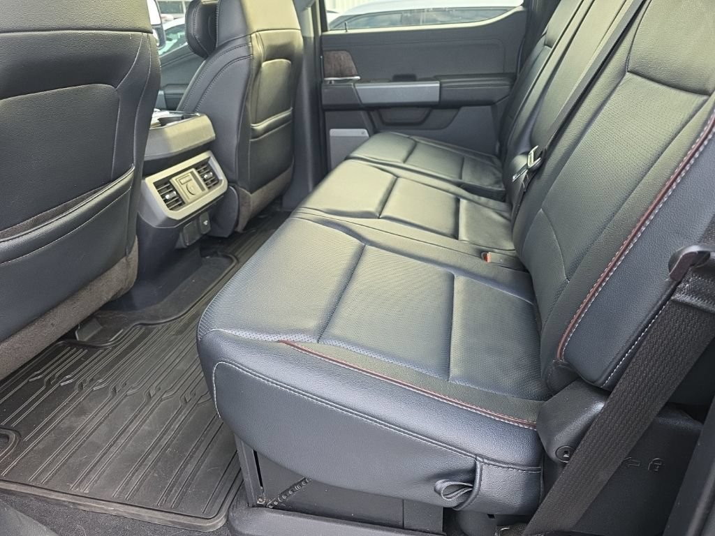 Used 2023 Ford F350 Lariat w/ Lariat Ultimate Package AWD/4WD image 9