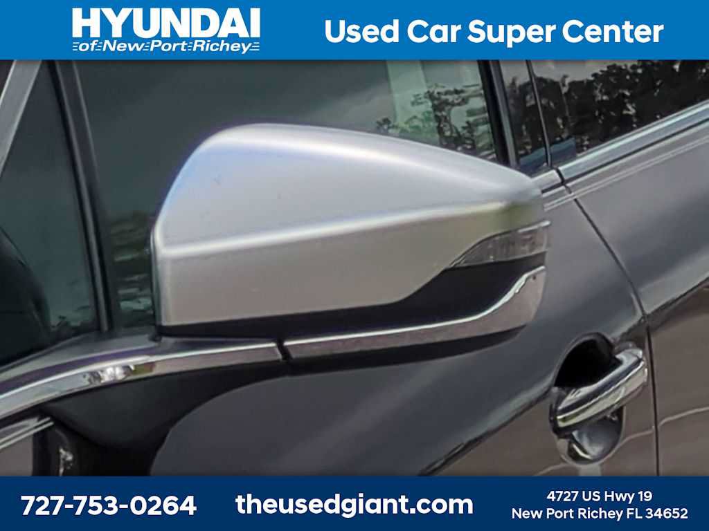 Used 2024 Subaru Outback Touring XT w/ Tech Package 3 AWD/4WD image 11