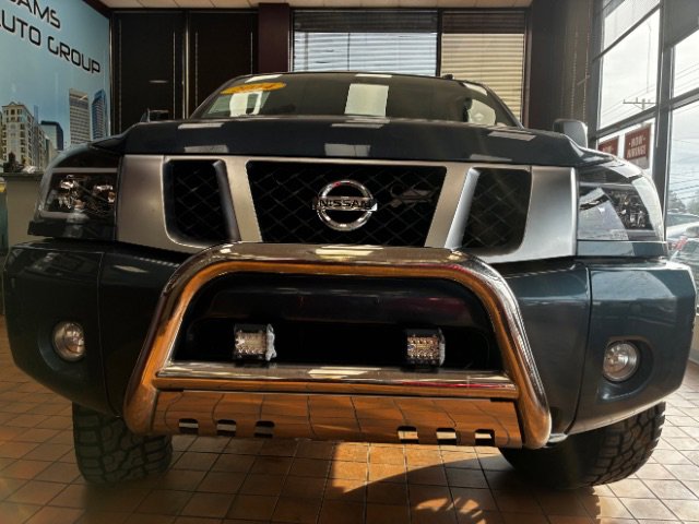 Used 2014 Nissan Titan PRO-4X w/ Pro-4x Luxury Package image 4