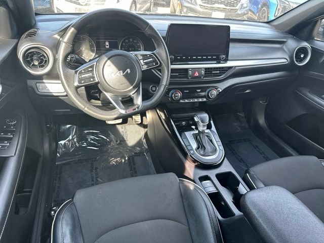 Used 2024 Kia Forte GT-Line w/ GT-Line Premium Package FWD image 10