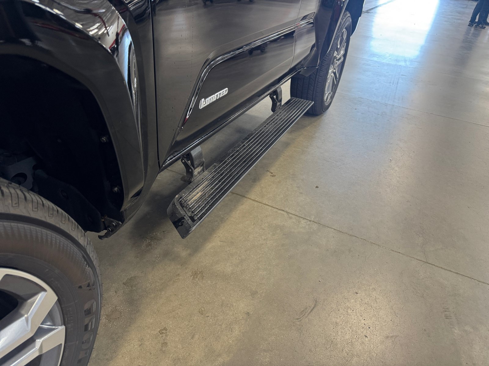 Certified 2026 Toyota 4Runner Limited w/ Tow Technology Package AWD/4WD image 21