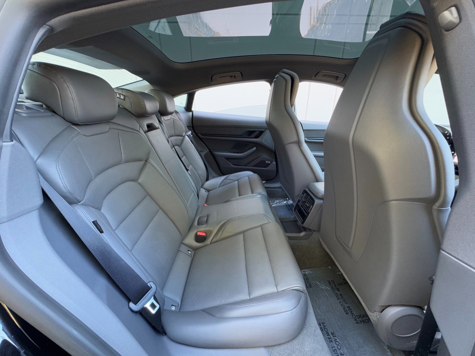 Used 2020 Porsche Taycan 4S image 41