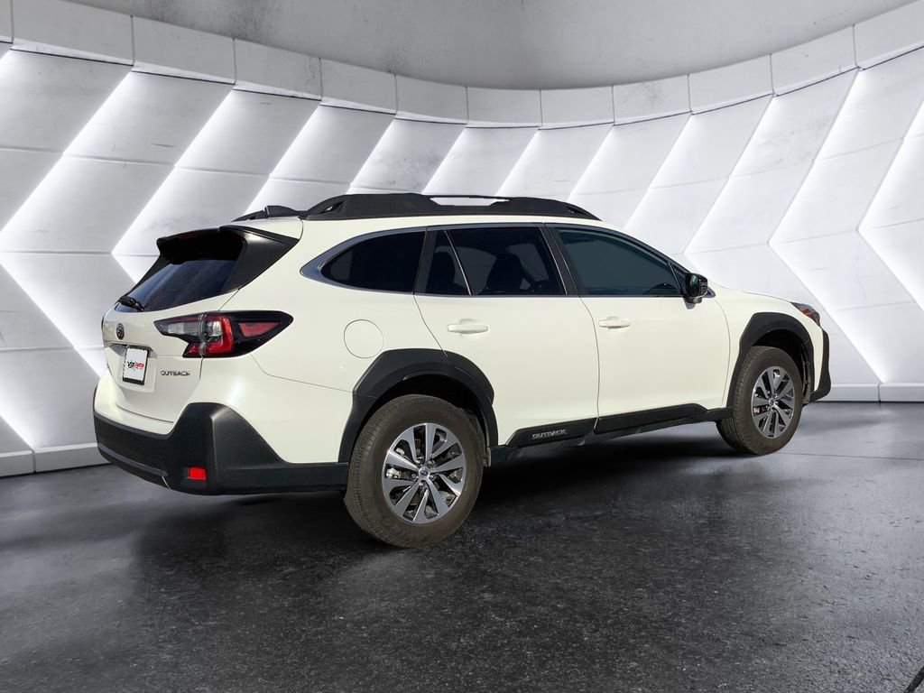 Certified 2025 Subaru Outback Premium image 4
