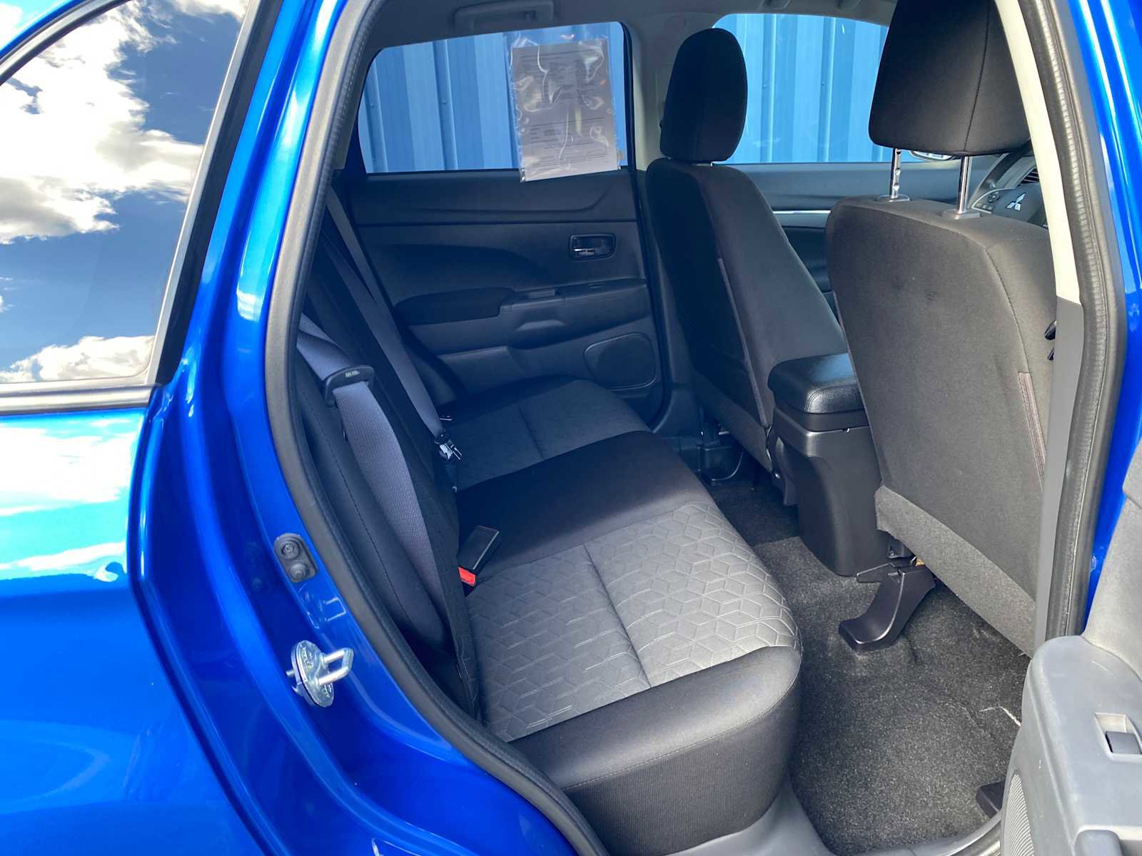Used 2020 Mitsubishi Outlander Sport ES FWD image 26