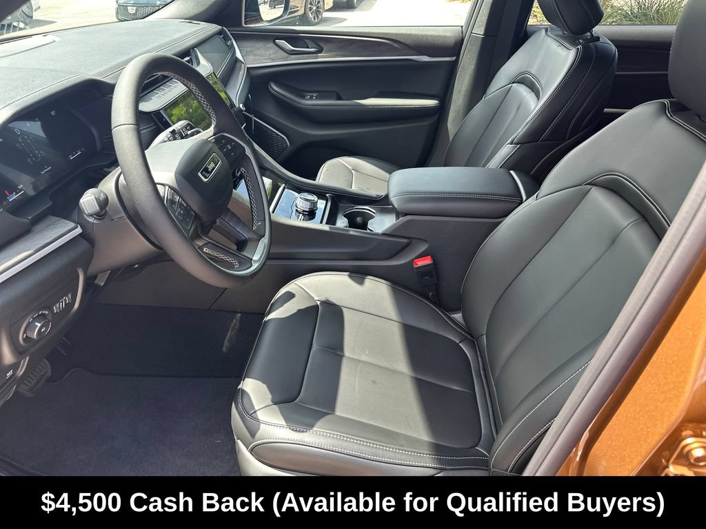 New 2026 Jeep Grand Cherokee L Limited w/ Trailer Tow Package AWD/4WD image 19