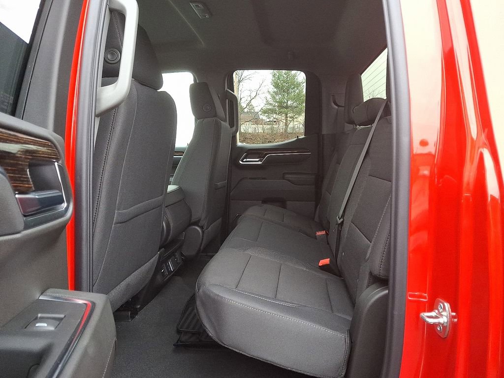 New 2025 GMC Sierra 1500 Elevation image 5