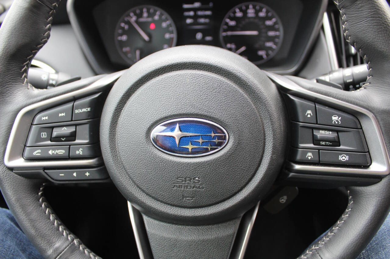 Used 2025 Subaru Outback Limited XT AWD/4WD image 17