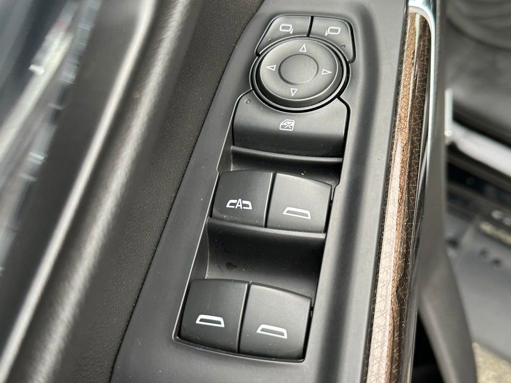 Used 2020 Chevrolet Silverado 1500 RST image 23