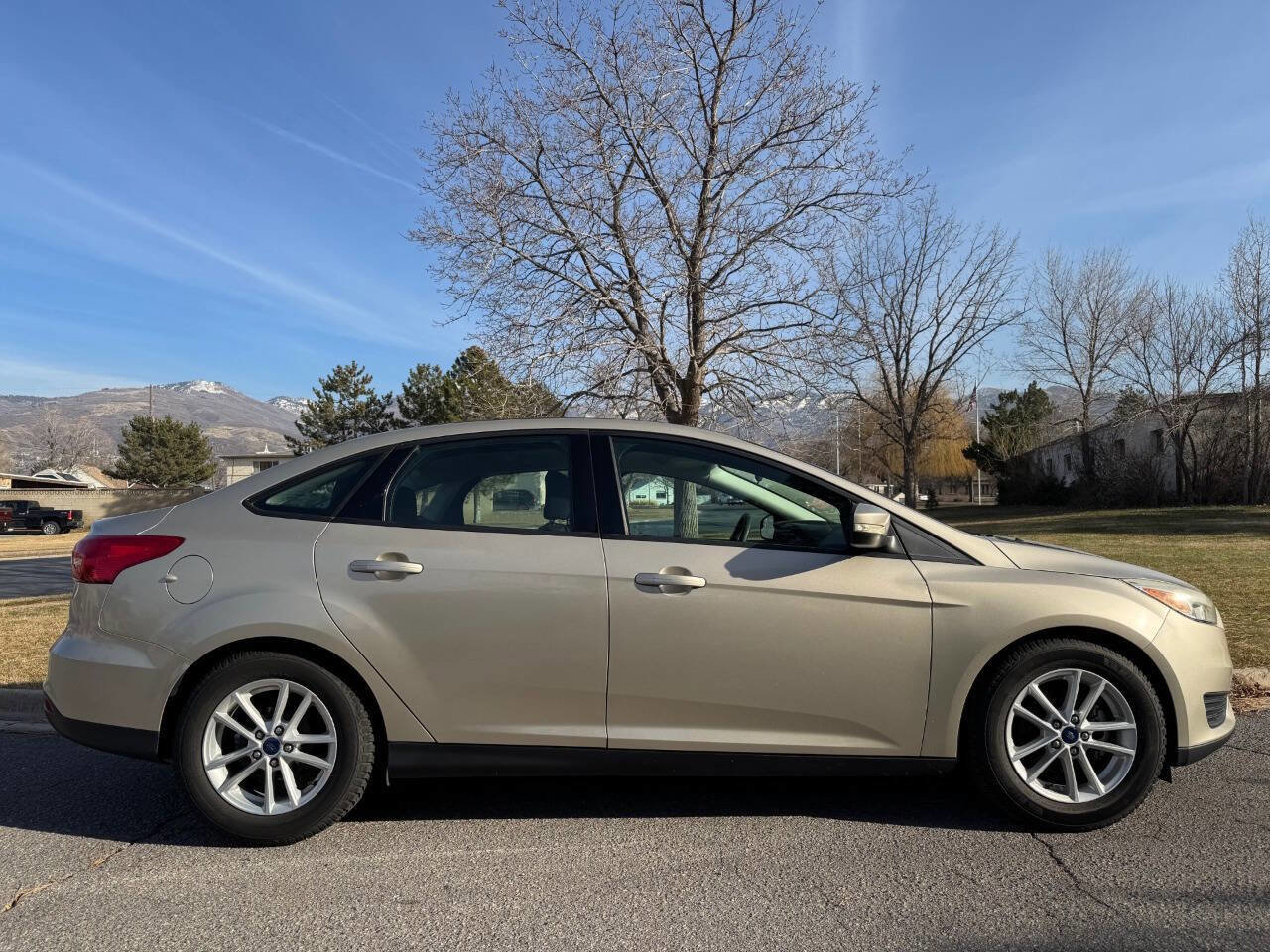 Used 2017 Ford Focus SE image 8