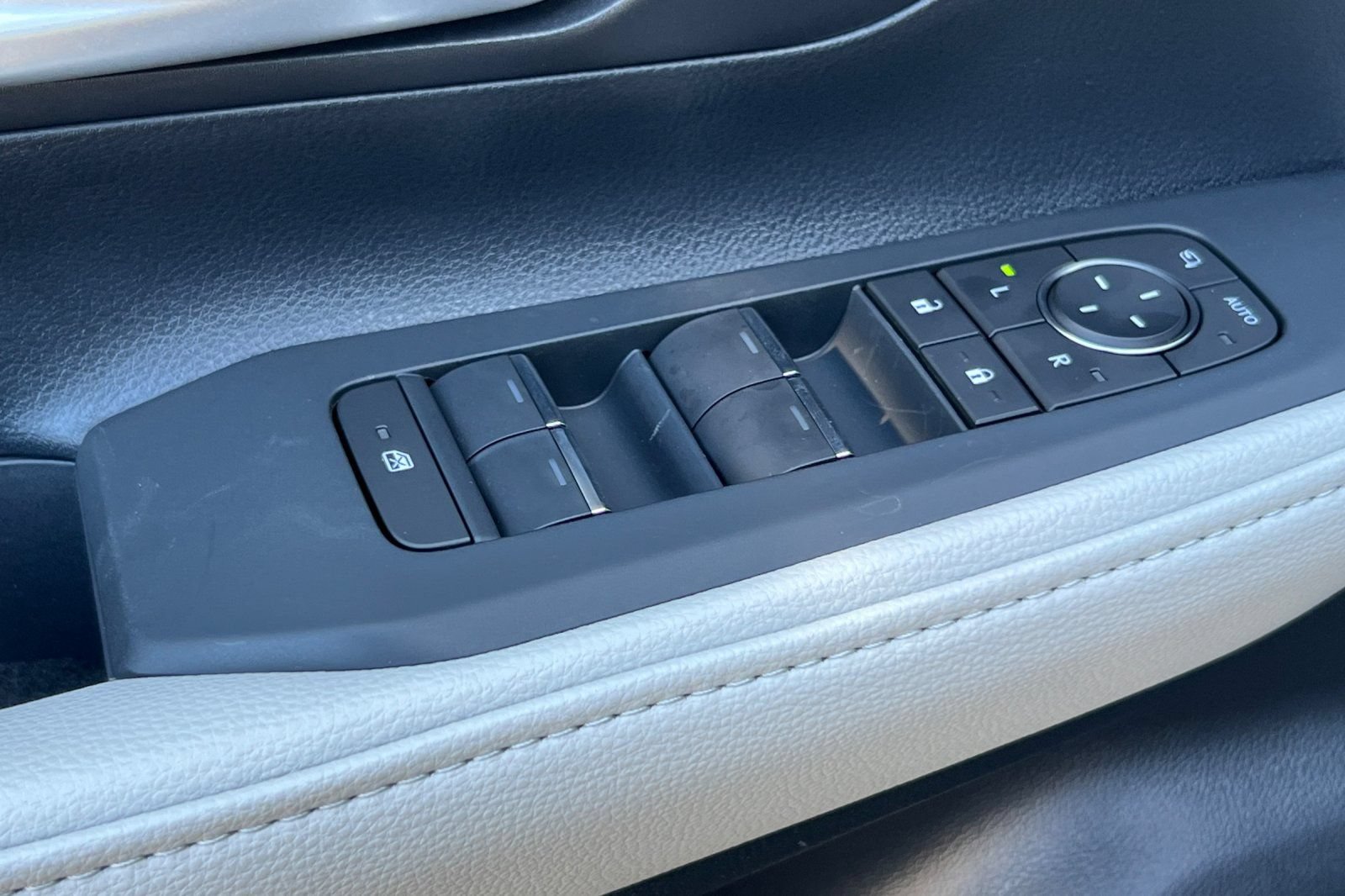 New 2026 Toyota Grand Highlander AWD Hybrid image 12
