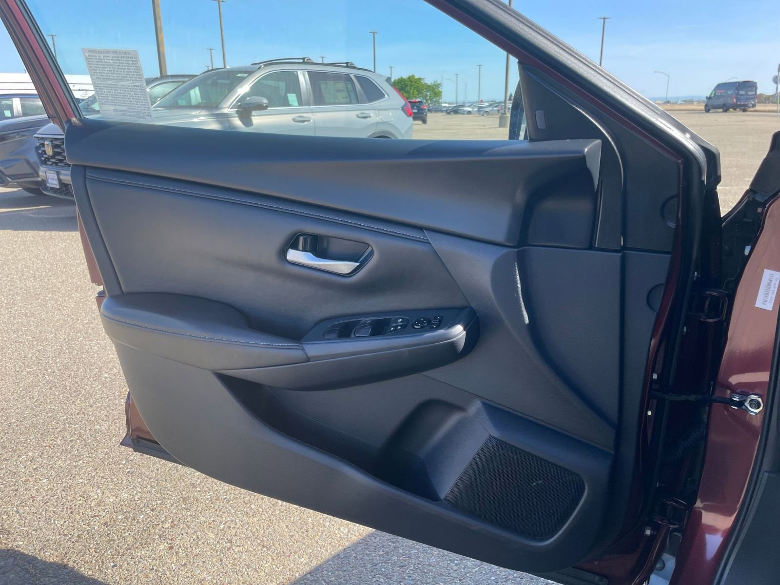 Used 2025 Nissan Sentra SV image 18