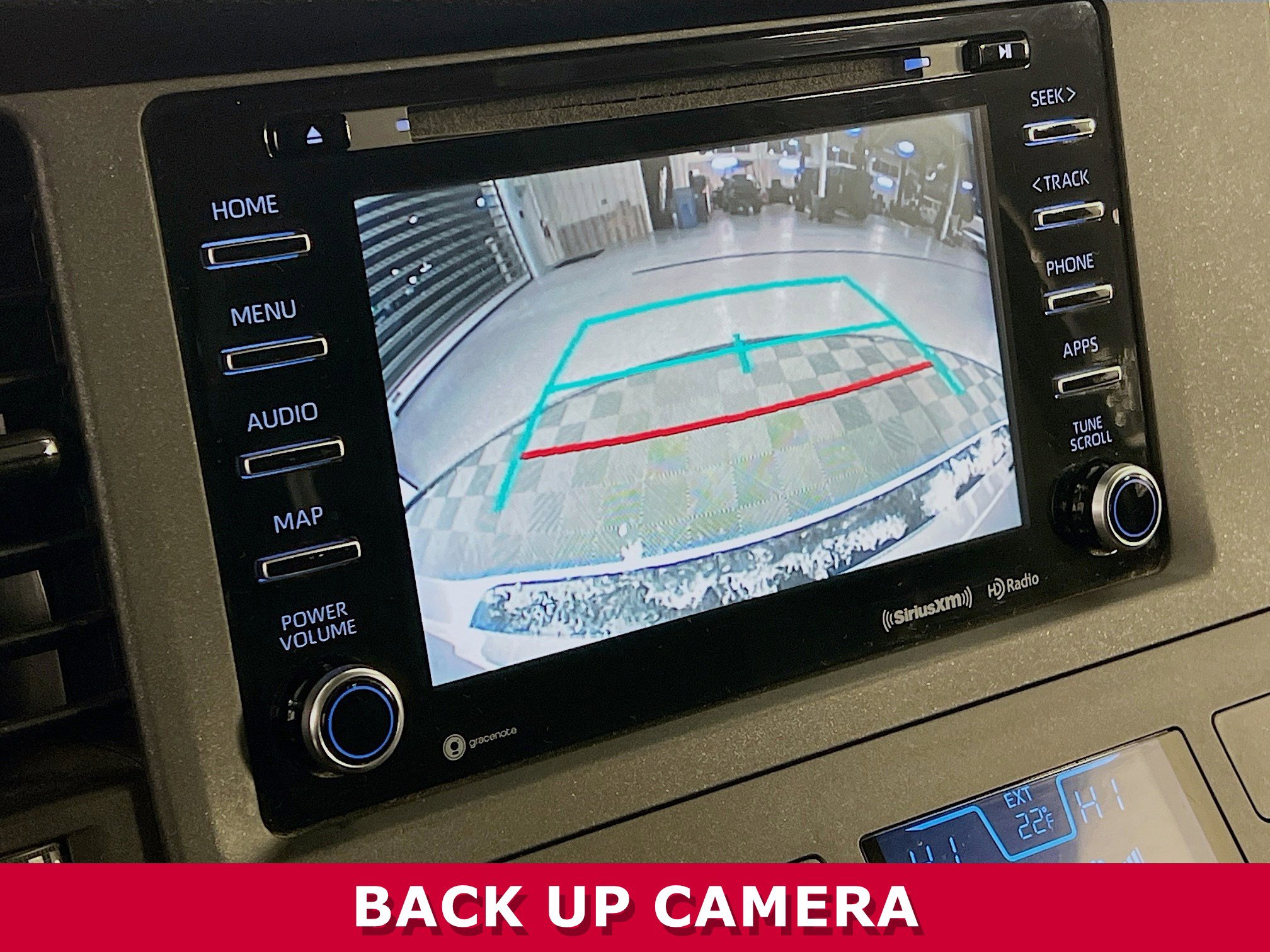 Used 2018 Toyota Sienna SE Premium image 10