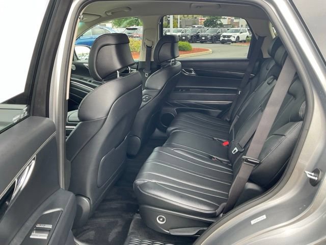Used 2025 Genesis GV80 2.5T Standard AWD/4WD image 14