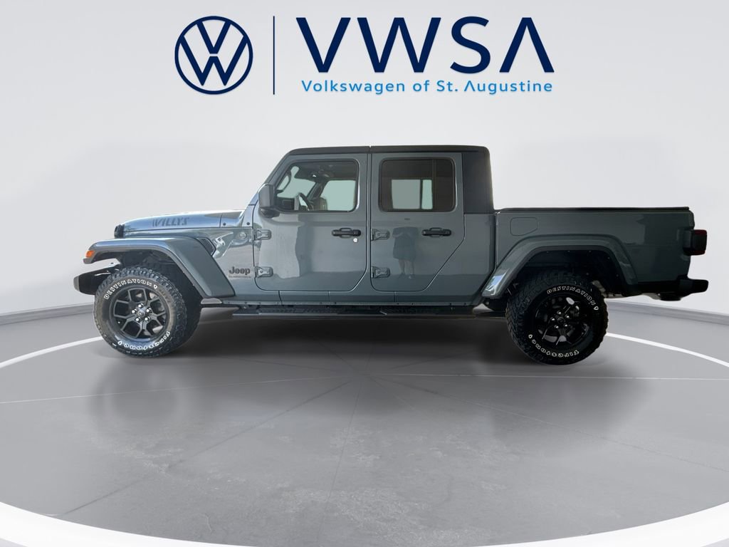 Used 2024 Jeep Gladiator Sport AWD/4WD image 4