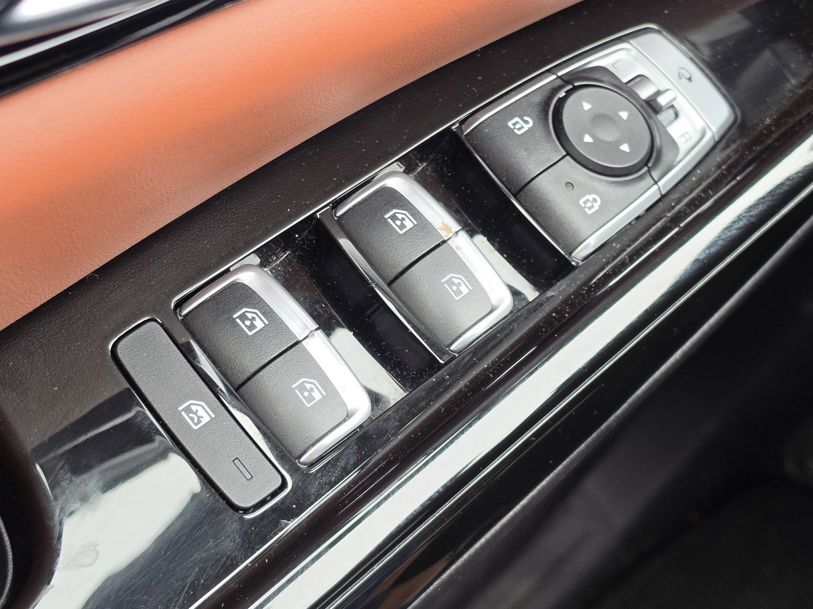 Used 2024 Kia Carnival SX Prestige FWD image 15