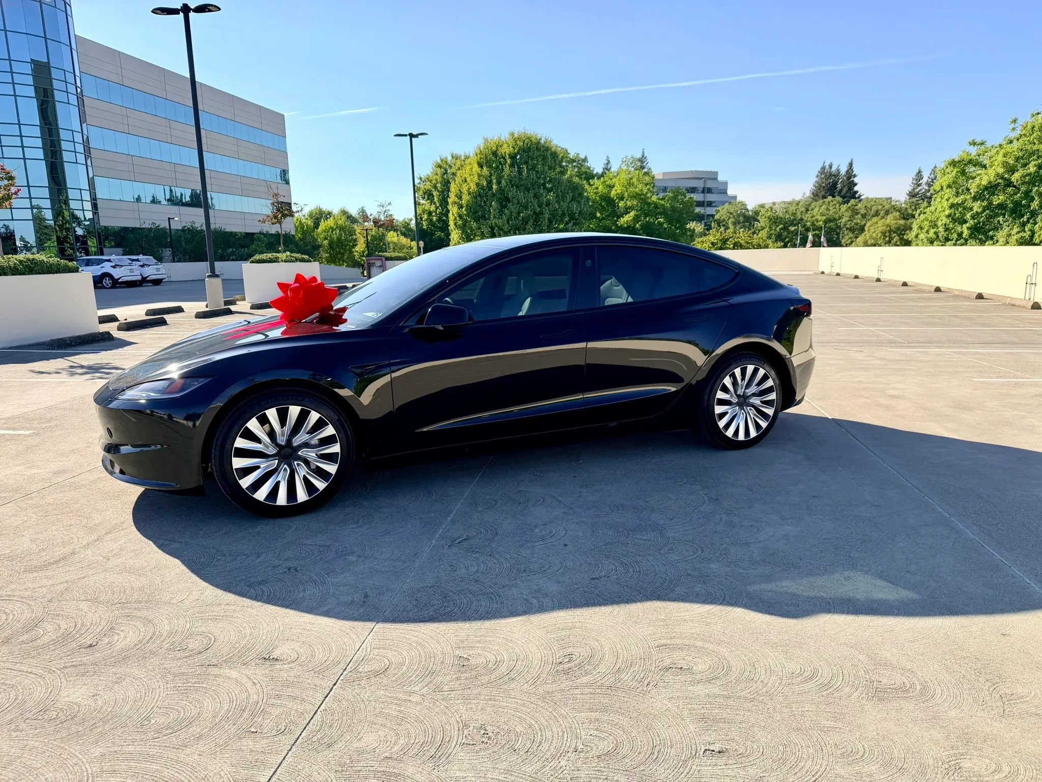 Used 2024 Tesla Model 3 Standard Range RWD image 14