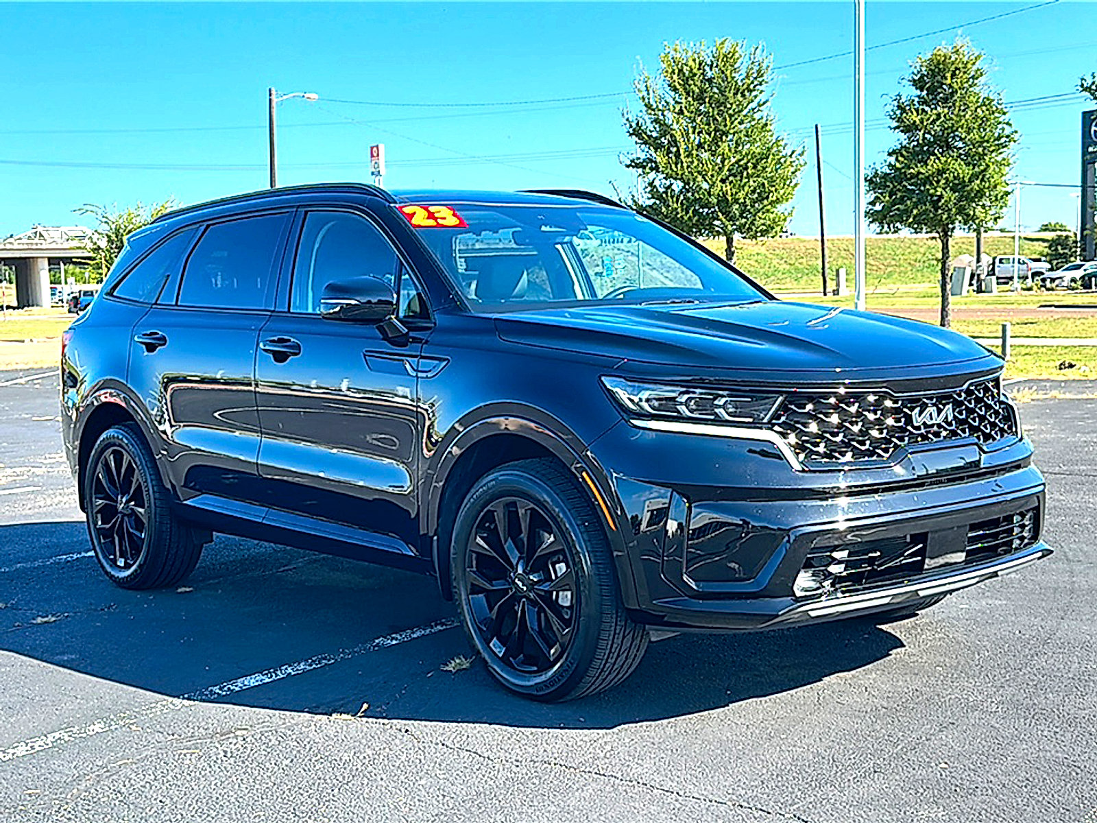 Used 2023 Kia Sorento SX AWD/4WD image 10