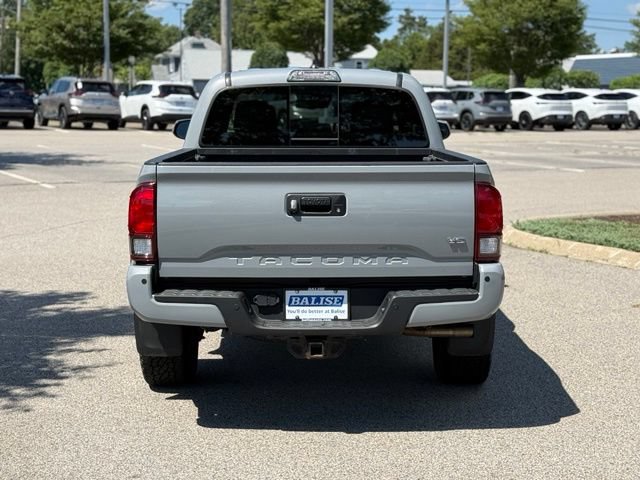 Used 2019 Toyota Tacoma TRD Off-Road w/ Technology Package AWD/4WD image 6