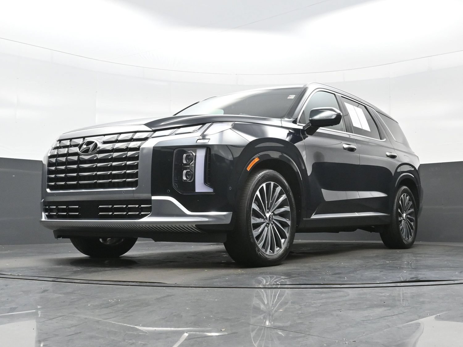 Certified 2023 Hyundai Palisade Calligraphy AWD/4WD image 30