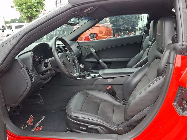 Used 2012 Chevrolet Corvette Grand Sport w/ 3LT Preferred Equipment Group RWD image 9
