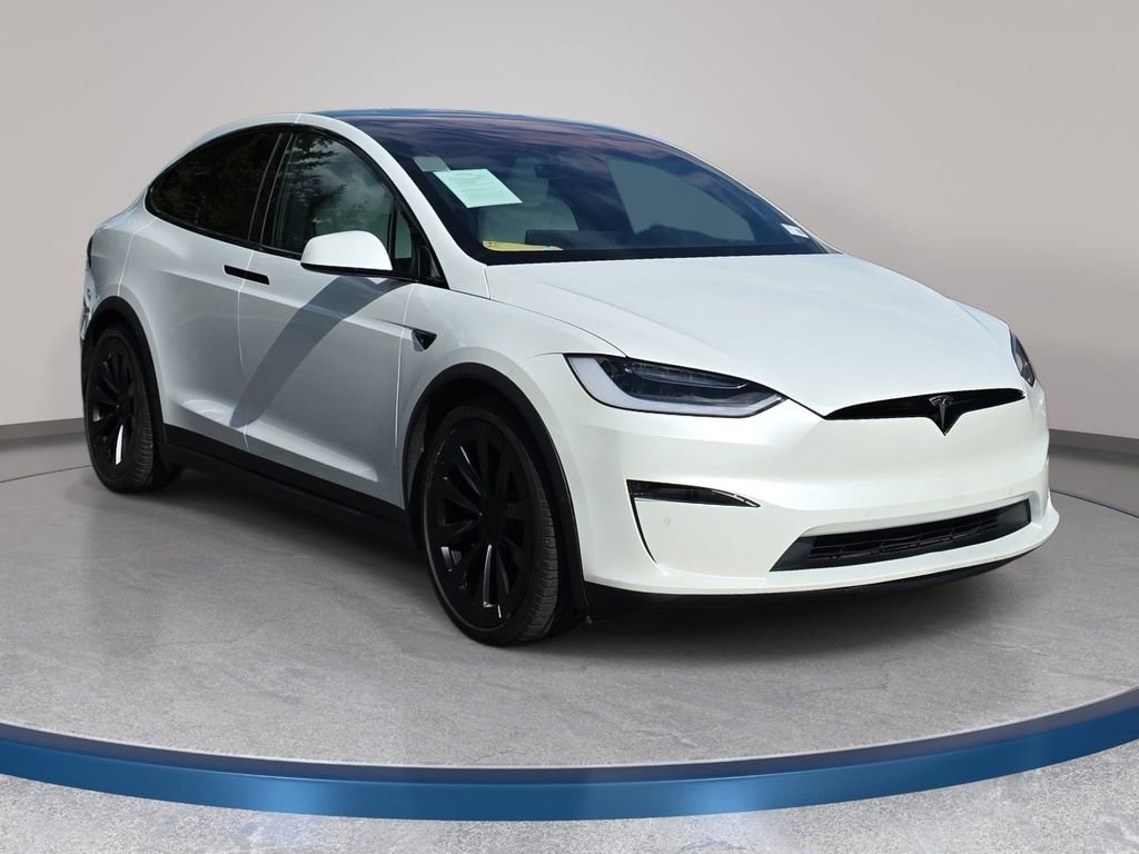 Used 2023 Tesla Model X image 4