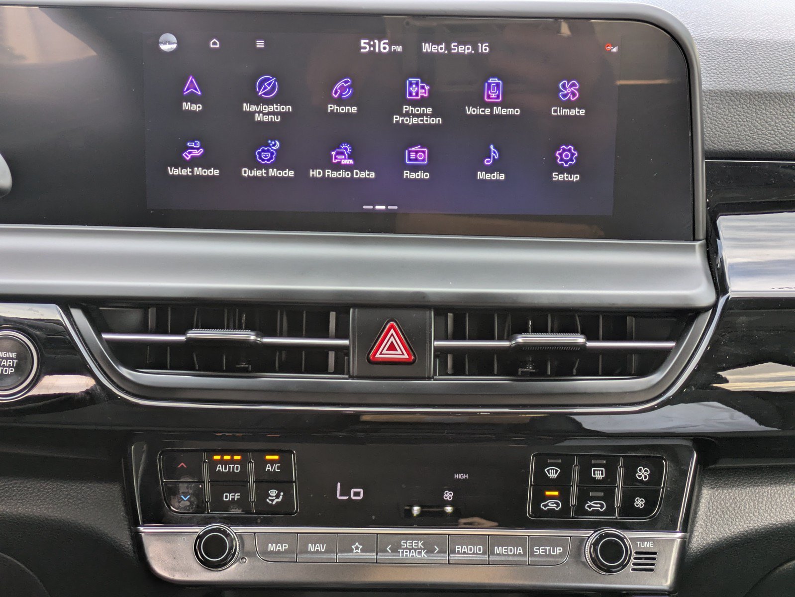 Certified 2025 Kia Seltos S FWD image 15