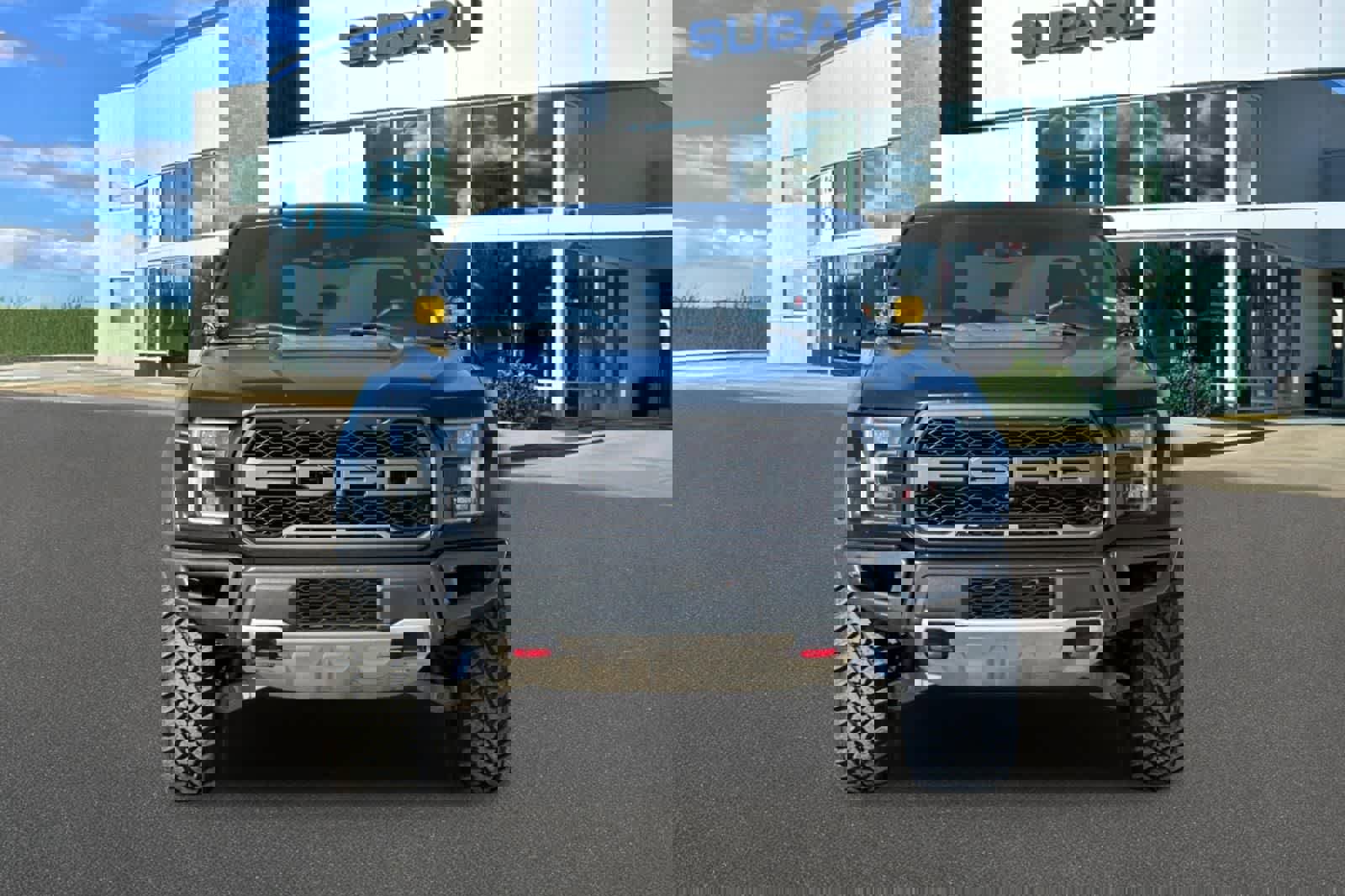 Used 2018 Ford F150 Raptor w/ Equipment Group 802A Luxury image 3