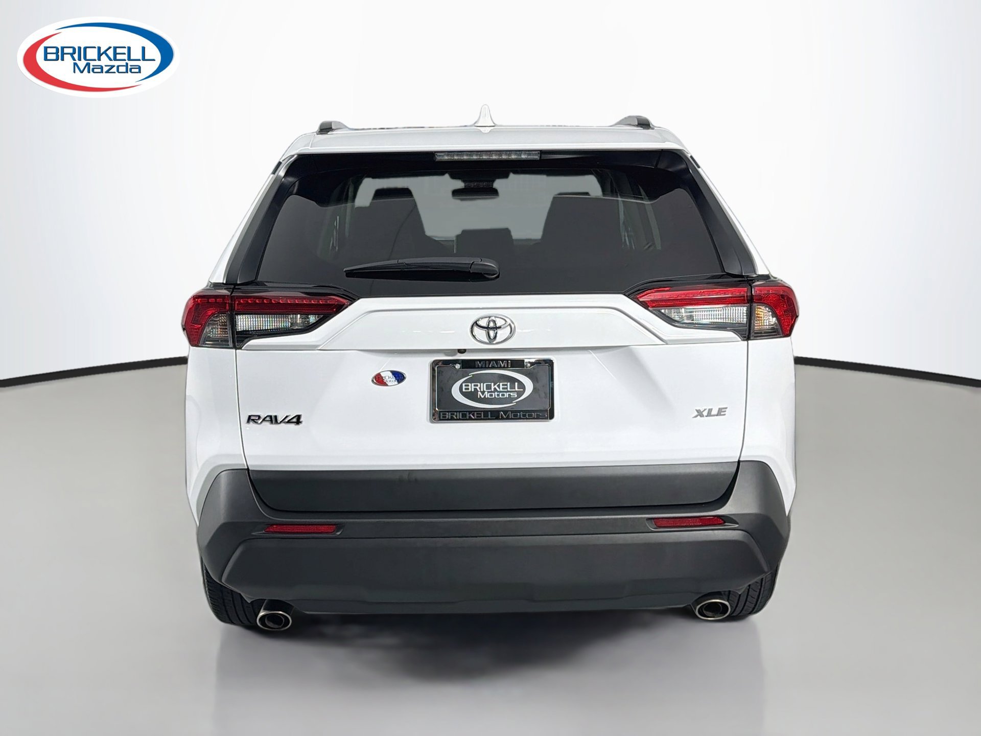 Used 2025 Toyota RAV4 XLE FWD image 5