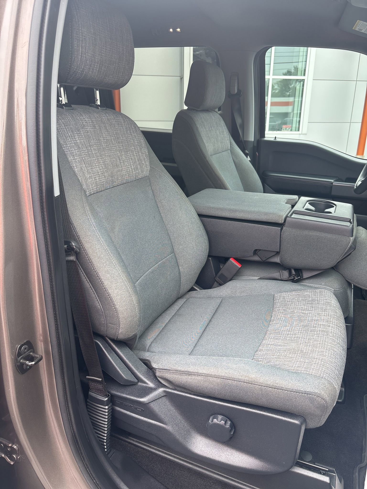 Used 2022 Ford F150 XLT image 22