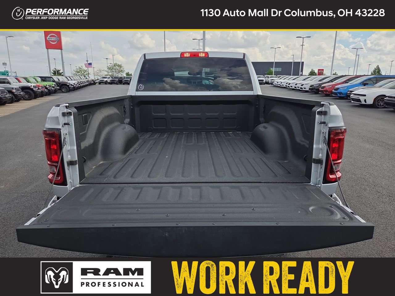 New 2026 RAM 2500 Big Horn AWD/4WD image 7