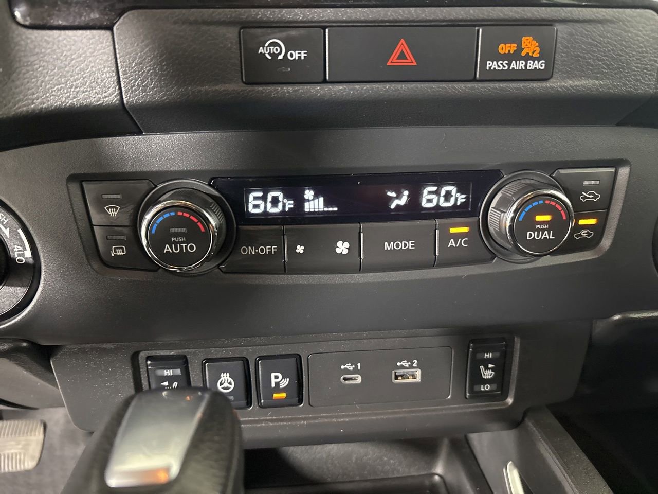 Used 2024 Nissan Frontier SV w/ SV Convenience Package image 17