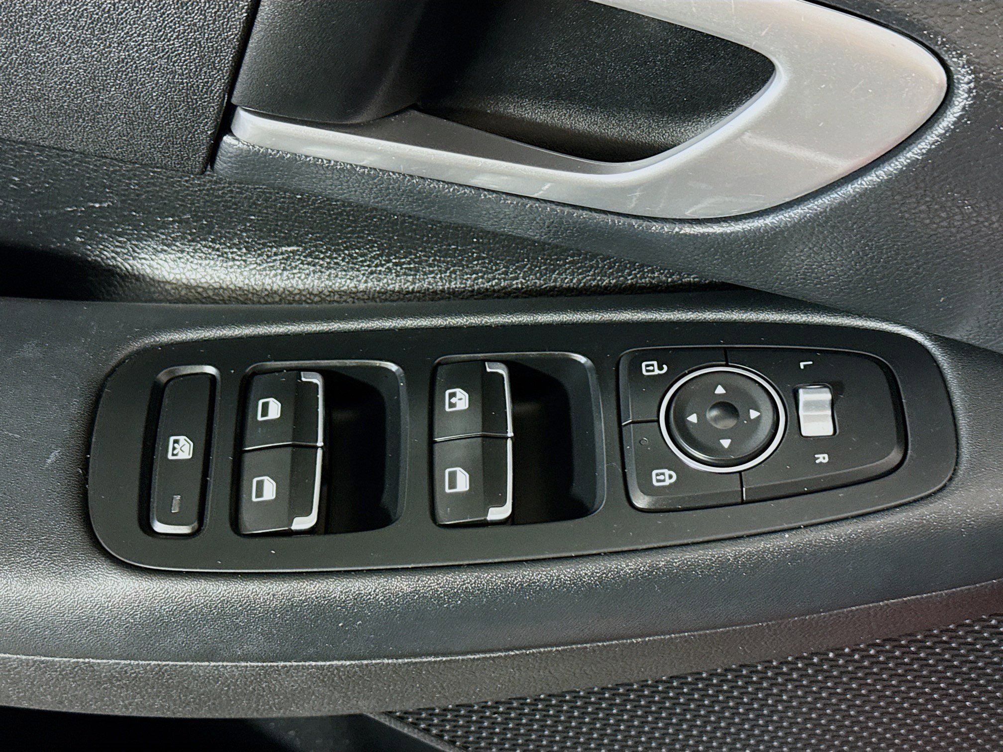 Used 2021 Hyundai Sonata SE image 23