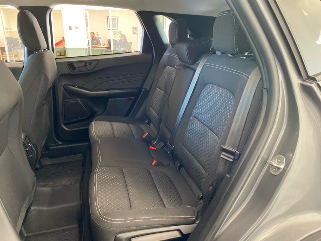 Used 2024 Ford Escape Active w/ Tech Pack #1 AWD/4WD image 11