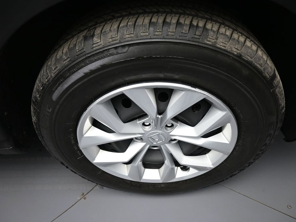 Certified 2025 Honda CR-V LX image 13