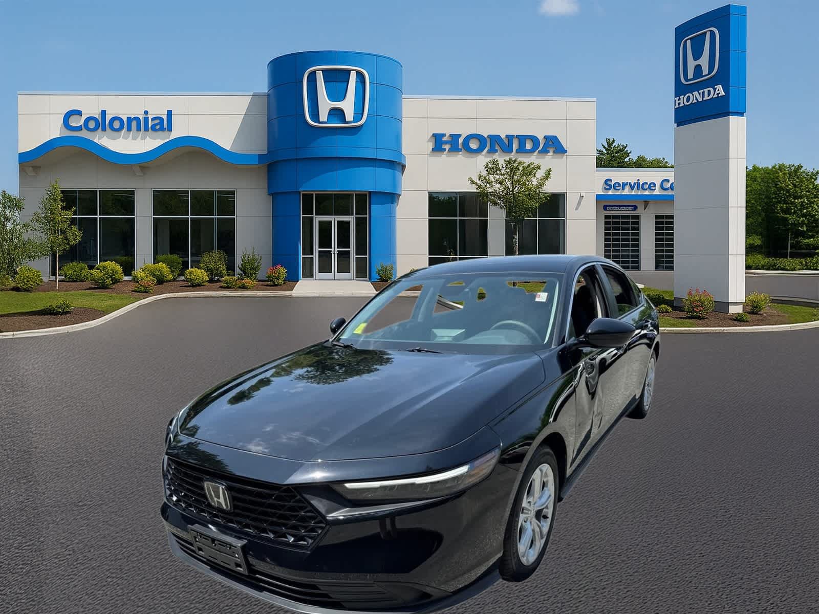 Used 2025 Honda Accord LX image 2