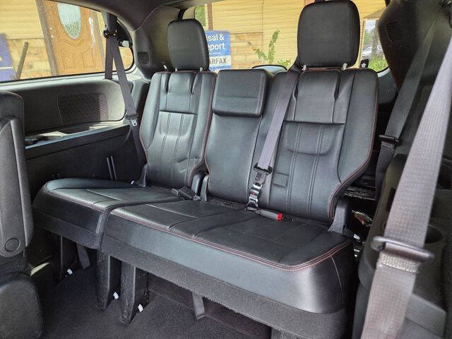 Used 2020 Dodge Grand Caravan GT FWD image 36