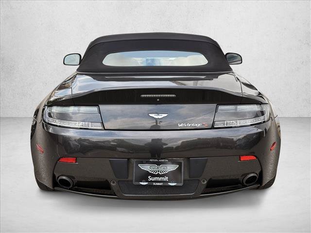 Used 2017 Aston Martin V12 Vantage S RWD image 12