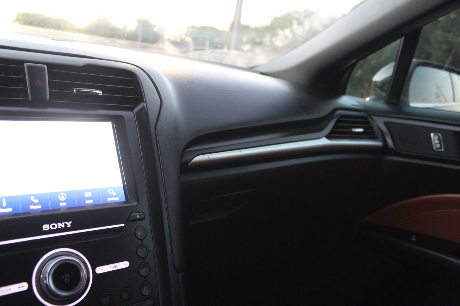 Used 2020 Ford Fusion Titanium FWD image 15