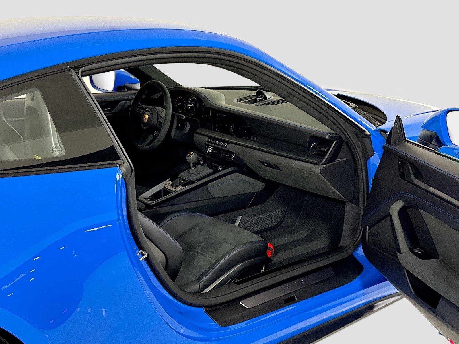 Used 2023 Porsche 911 GT3 RWD image 28