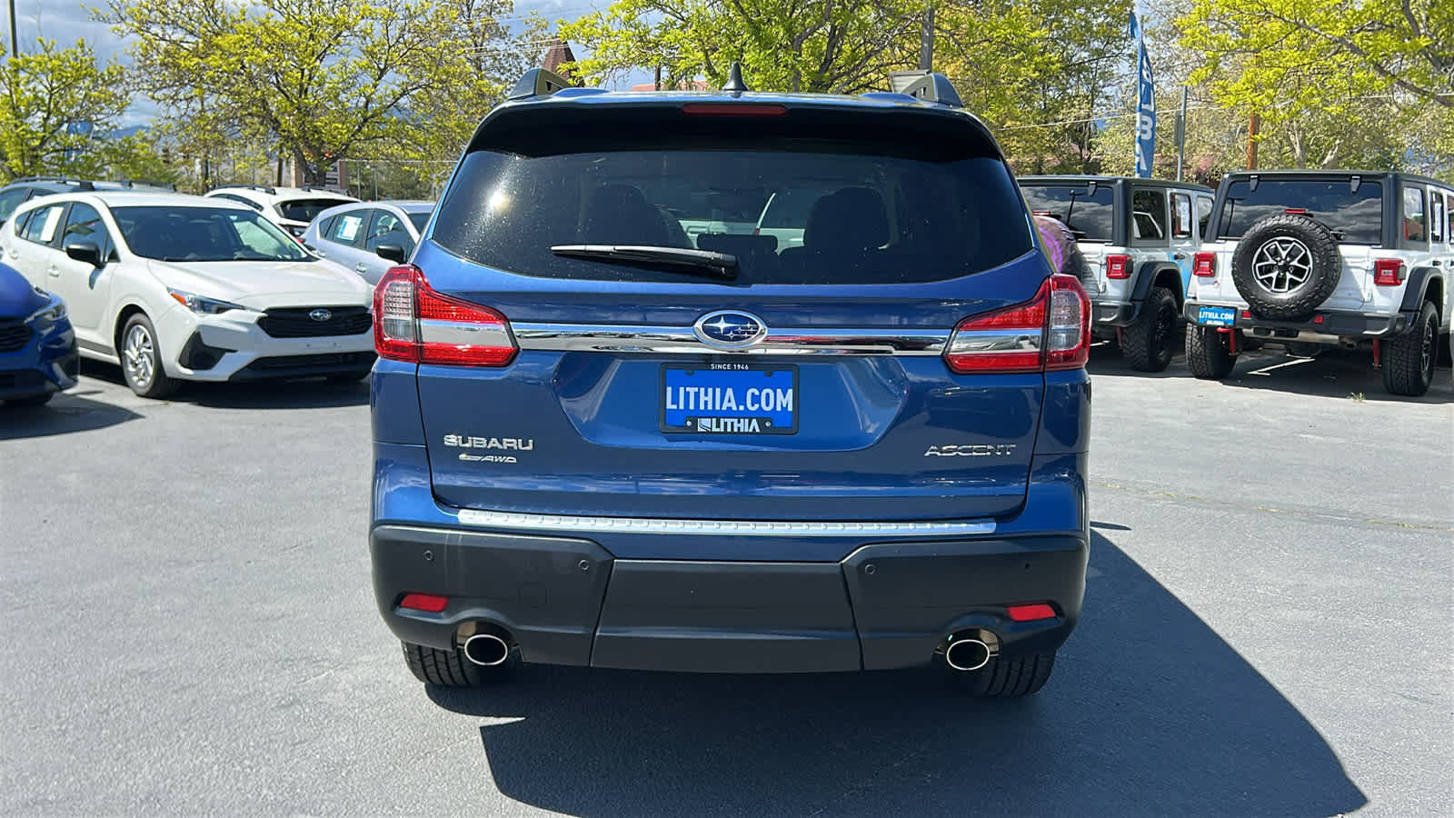 Certified 2022 Subaru Ascent Premium w/ Convenience Package AWD/4WD image 7