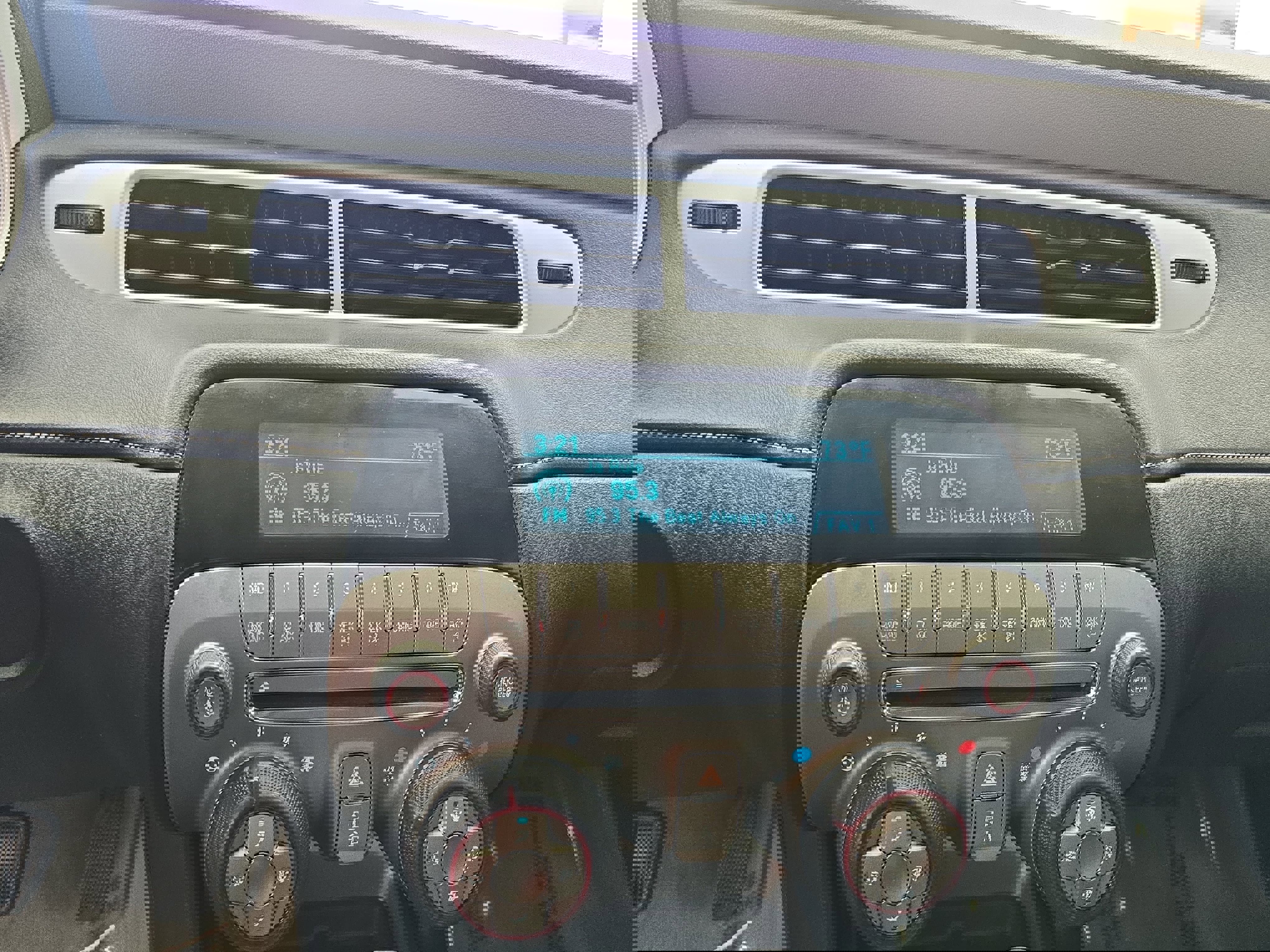 Used 2014 Chevrolet Camaro LS RWD image 19