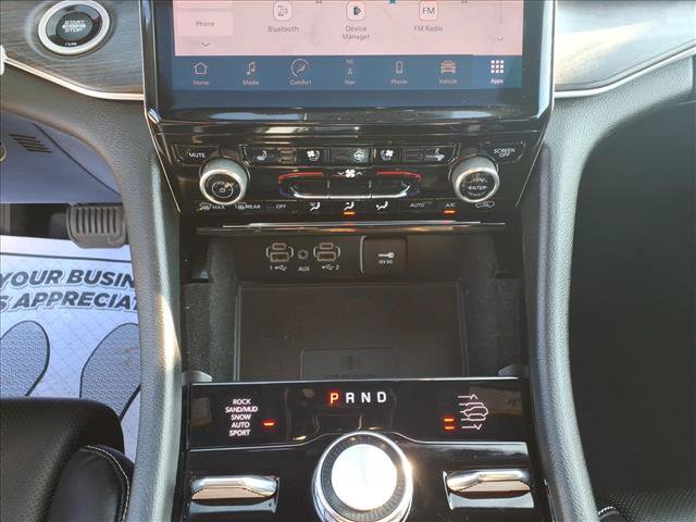 Used 2022 Jeep Grand Cherokee L Overland w/ Luxury Tech Group IV AWD/4WD image 29